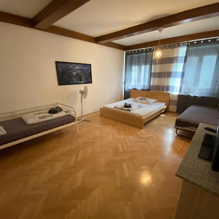 Apartment4U Γκρατς Εξωτερικό φωτογραφία