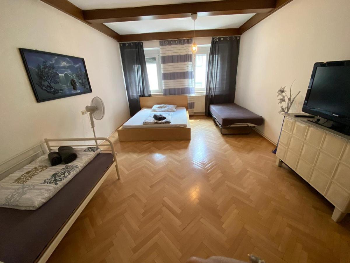 Apartment4U Γκρατς Εξωτερικό φωτογραφία
